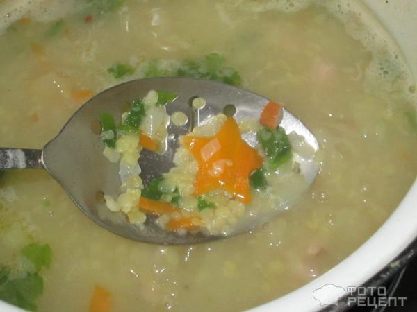 Гороховый суп с копченым мясом фото