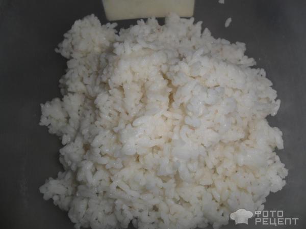 Рыбный пирог на быстром тесте с рисом и консервированной скумбрией фото
