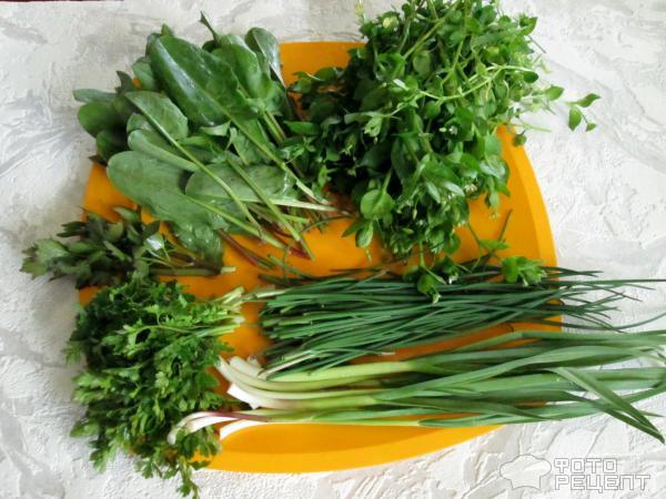 Зеленый весенний суп Витаминный фото
