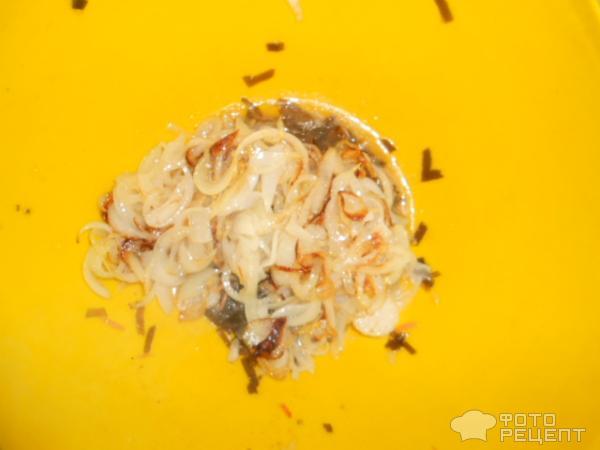 Салат из кальмаров с морской капустой фото
