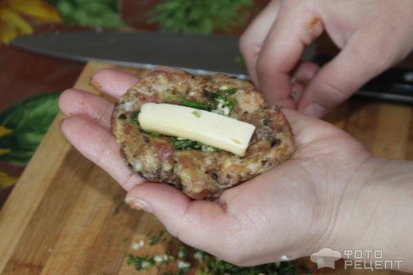 Говяжьи котлеты с сыром и черносливом | Кулинарные рецепты с фото пошагово