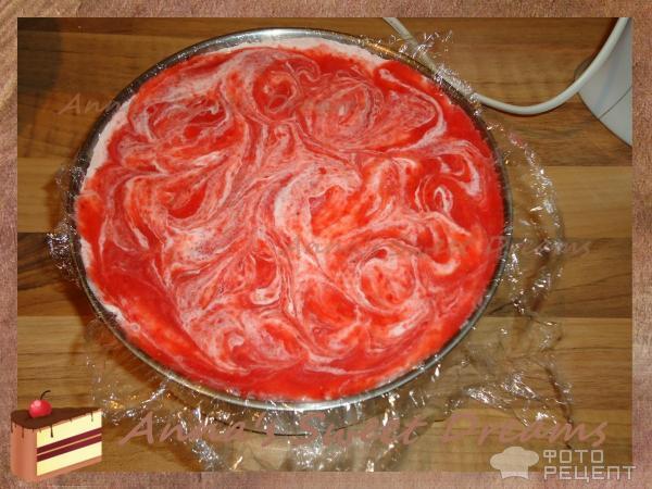 Ванильно-клубничный торт фото