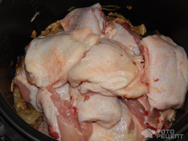 Курица с грибами в сметанном соусе фото