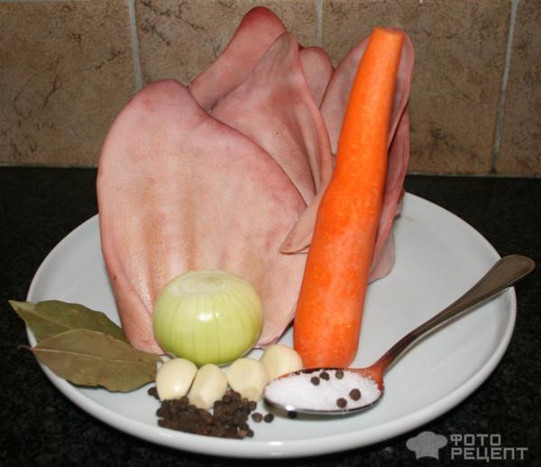уши свинные