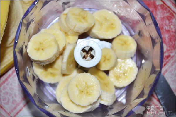 Молочно-банановый коктейль фото