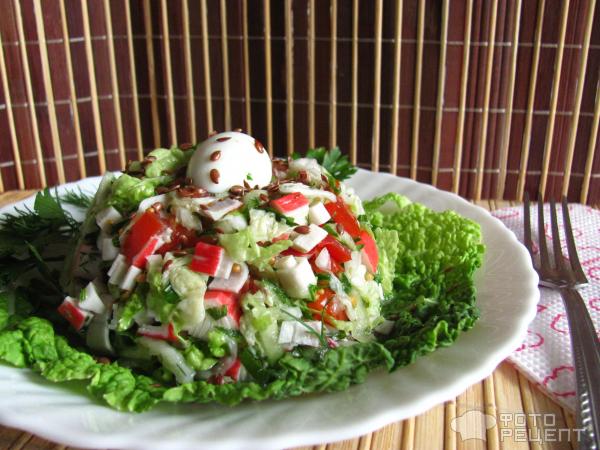 Салат с перепелиными яйцами и пекинской капустой Салат с перепелиными яйцами и пекинской капустой
