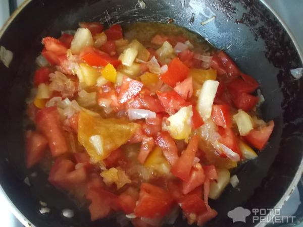 Макароны с помидорами и сыром фото