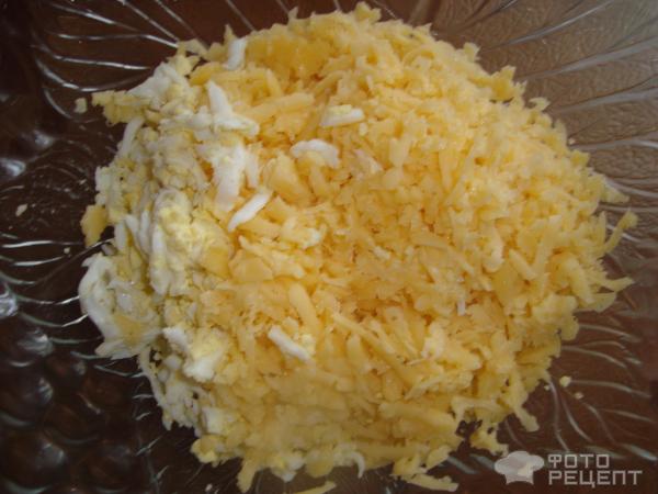 Перец болгарский с сыром и яйцом фото