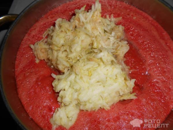 Болгарский перец в томатном соусе фото