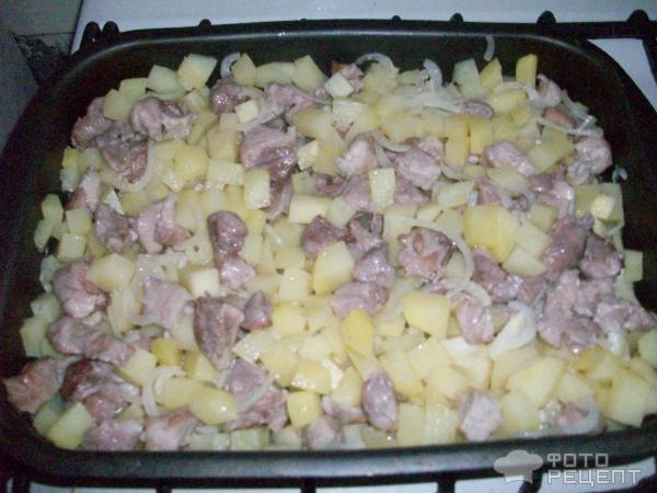 Картошка с мясом в духовке фото