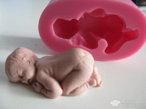 Младенец из мастики – как сделать?