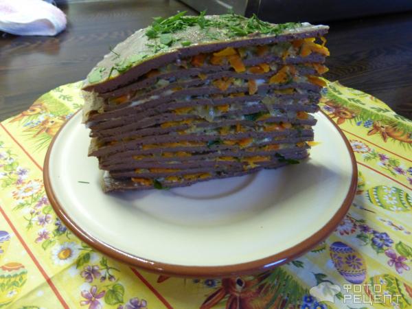 Печеночный торт с зеленью фото