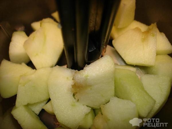 Яблочно-коричный смузи с кефиром фото