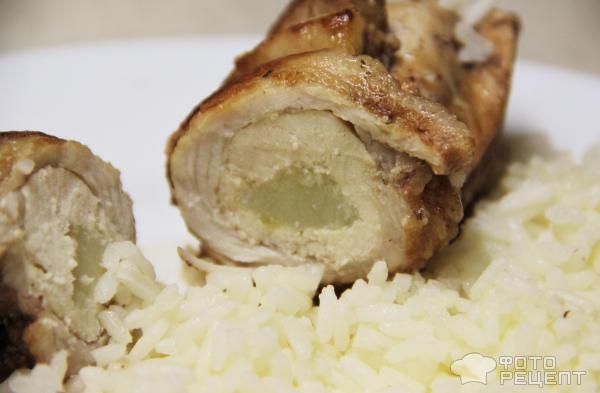 куриные грудки с грушей в красном вине