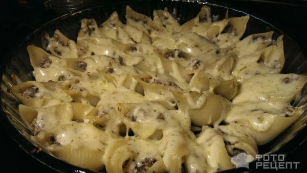 запеченные конкильони с грибами и куриным фаршем