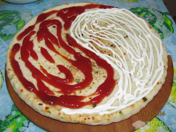 Пицца Инь-ян фото
