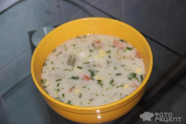 Диетический сырный суп с брокколи и вареным яичком в мультиварке скороварке фото