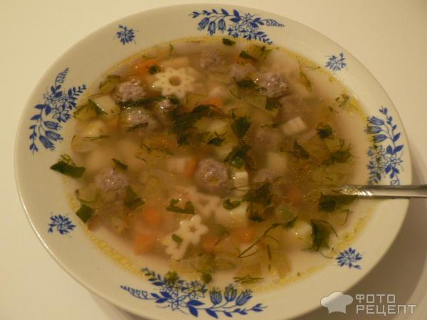 Суп с фрикадельками фото