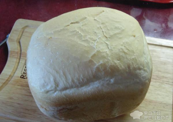 Традиционный белый хлеб для хлебопечки фото