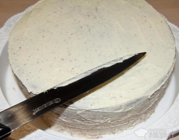Бисквитный торт с мастикой Бабочки на полянке фото