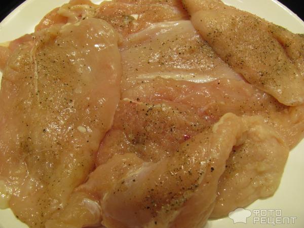 филе курицы в панировочных сухарях в духовке рецепт с фото | Дзен