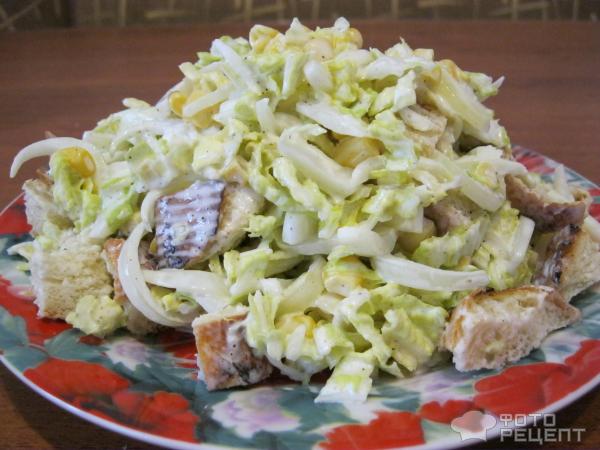 Салат-легкий с пекинской капустой и кукурузой фото