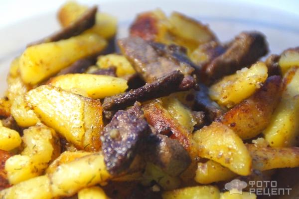 Рецепт: Картофель, жареный с печенью - жареная картошка с печенью для сытного ужина