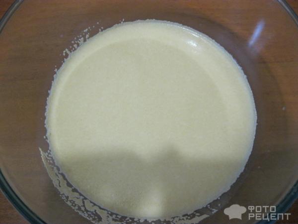 Оладьи на молоке с клюквенным соусом фото
