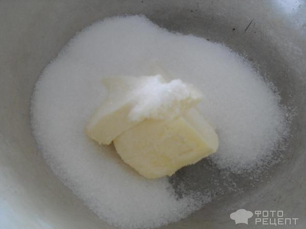 Пирог с финиками фото