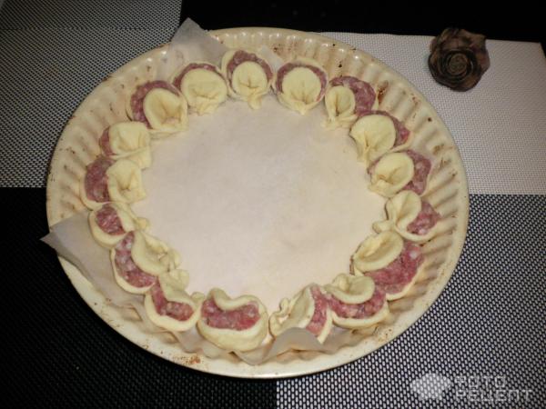 Мясной пирог Хризантема
