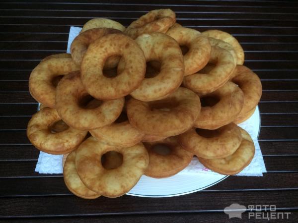 Дрожжевые пончики фото