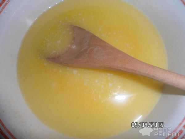 Масло растопленное на водяной бане.