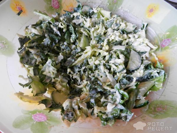 Салат с листьями одуванчика фото