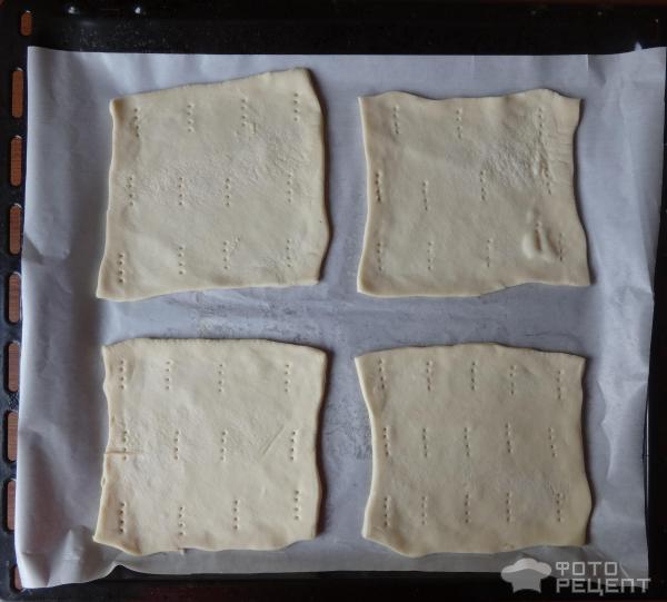 Пирожные из готового слоеного теста со сгущенкой фото