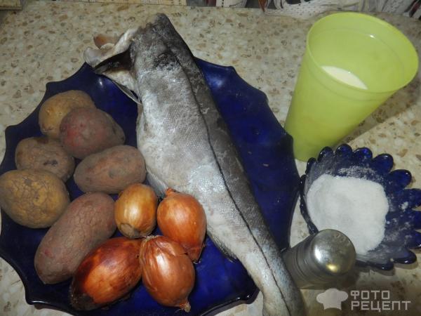 Нежная рыбка тушоная с картофелем фото
