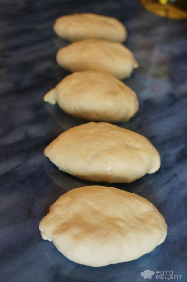 Жареные пирожки фото