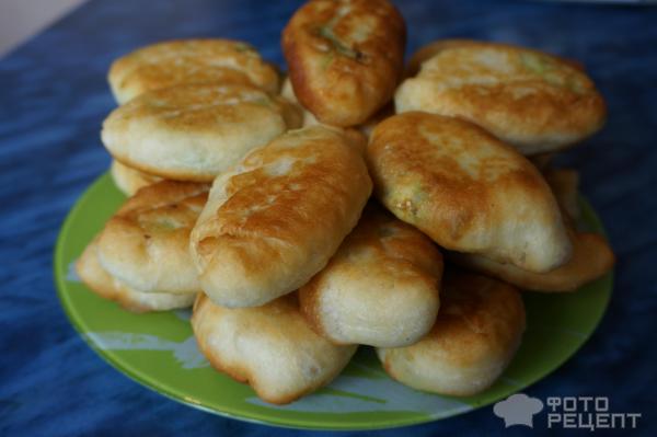 Жареные пирожки фото