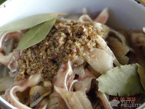 Салат-закуска Свиные ушки по-корейски (маринованные) фото
