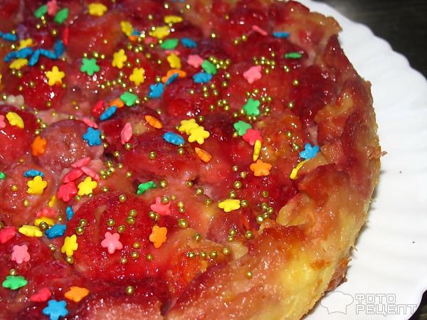 Клафути с клубникой и черешней фото
