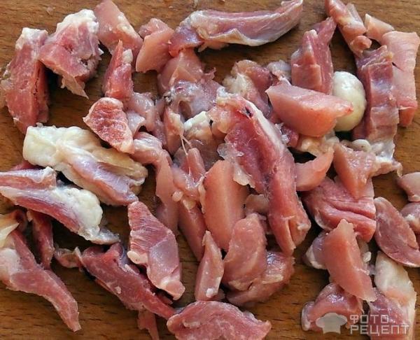 Рецепт: Побеги чеснока со свининой - с соевым соусом