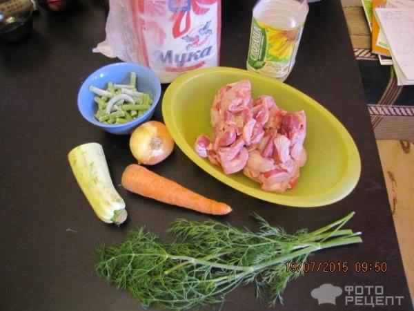 Куриные желудки тушеные с овощами