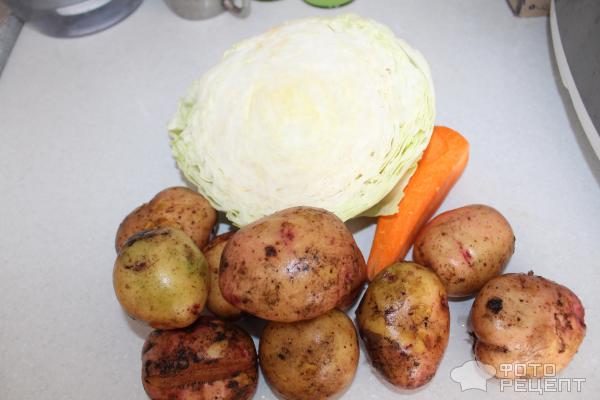 Картофель тушеный с грибами и капустой в мультиварке