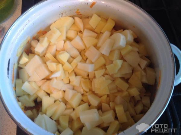 Картофель по - домашнему со свиными ребрышками фото