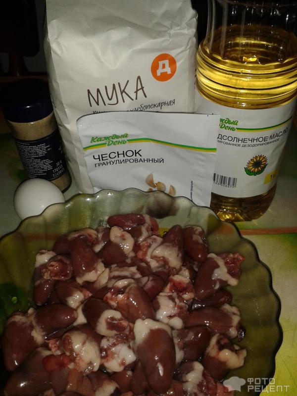Ароматные куриные сердечки в сметанно-чесночном соусе – пошаговый рецепт приготовления с фото