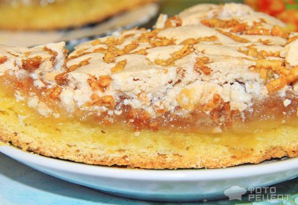 Как приготовить песочный яблочный пирог с безе – рецепт с фото пошагово в домашних условиях