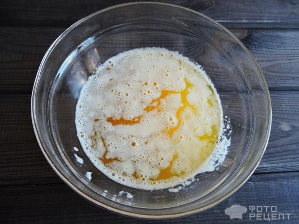 Кокосовый пирог со сливами фото