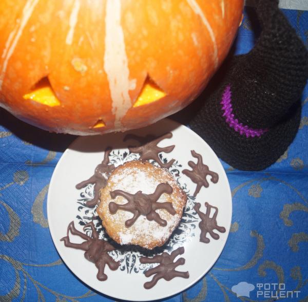 Кексы с паучками на Хэллоуин фото