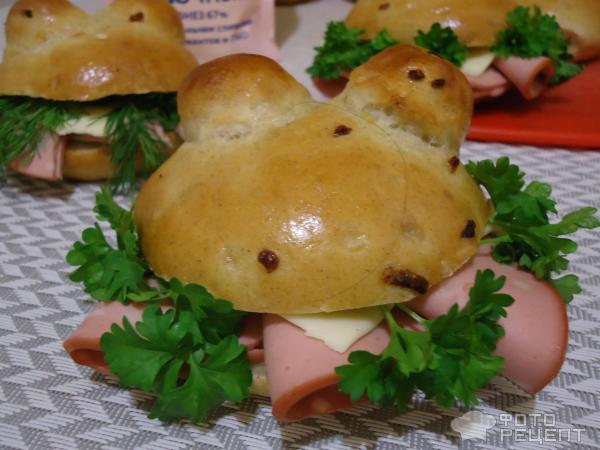 Закусочные бутерброды Лягушки фото