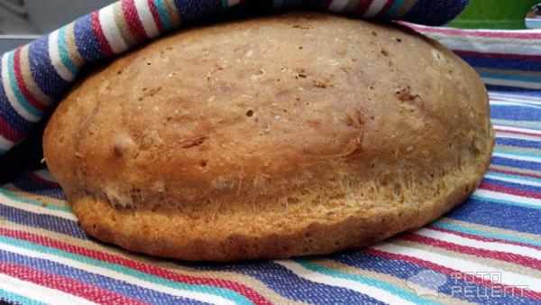 Хлеб с яблочным пюре и цельнозерновой мукой фото