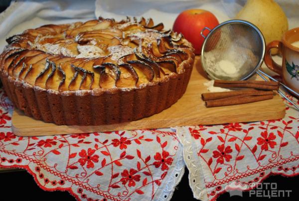 Яблочный пирог по-домашнему фото